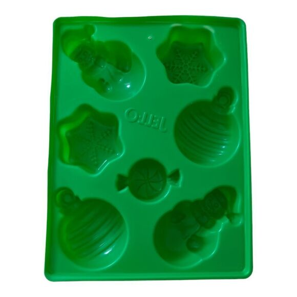 Jello Christmas Mold Green Jigglers Happy Holidays Snowflake Snowman Ornament. - Picture 7 of 16